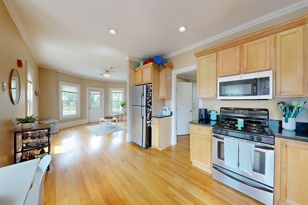 561 Broadway #A2, Somerville, MA, 561 Broadway #A2, Somerville, MA Photo #4