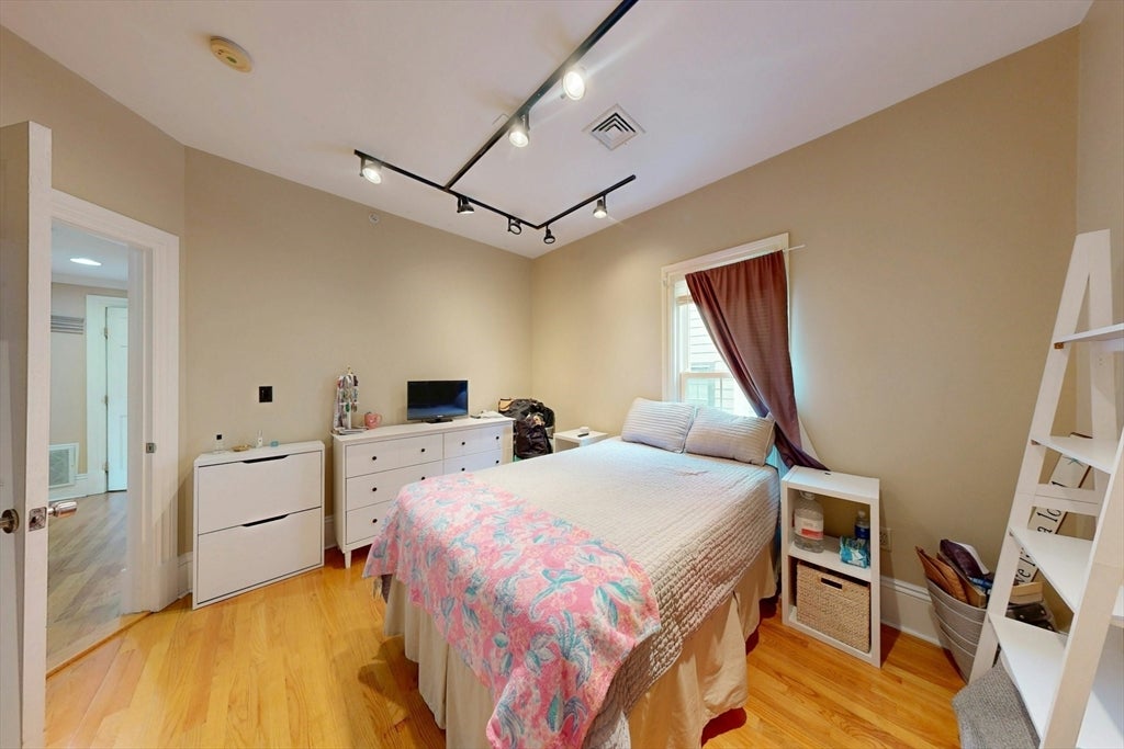 561 Broadway #A2, Somerville, MA, 561 Broadway #A2, Somerville, MA Photo #15