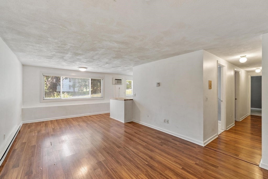 4 Glen Devin St #4, Amesbury, MA, 4 Glen Devin St #4, Amesbury, MA Photo #10