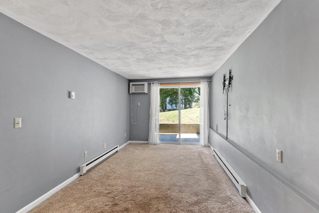 4 Glen Devin St #4, Amesbury, MA, 4 Glen Devin St #4, Amesbury, MA Photo #16