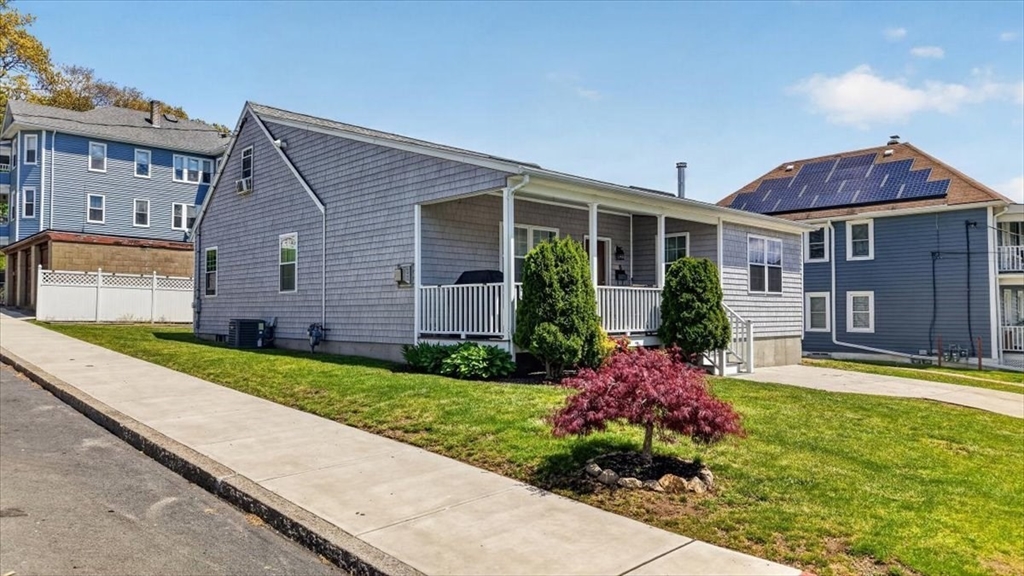 8 Alsop St, Fall River, MA, 8 Alsop St, Fall River, MA Photo #3