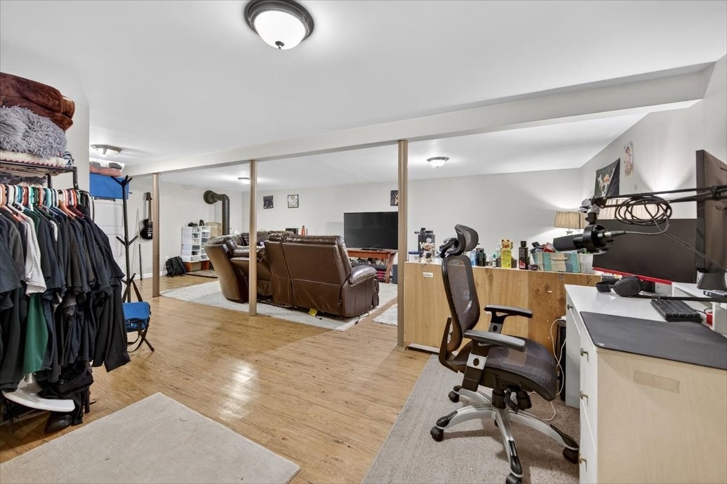 8 Alsop St, Fall River, MA, 8 Alsop St, Fall River, MA Photo #31