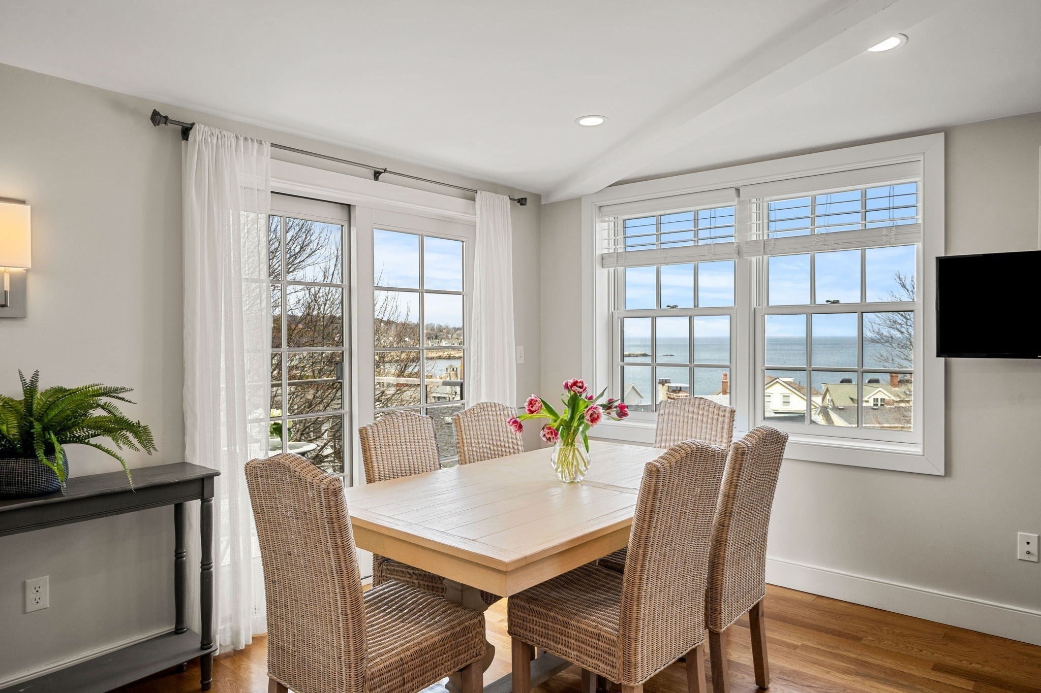 8 Hale Street 3