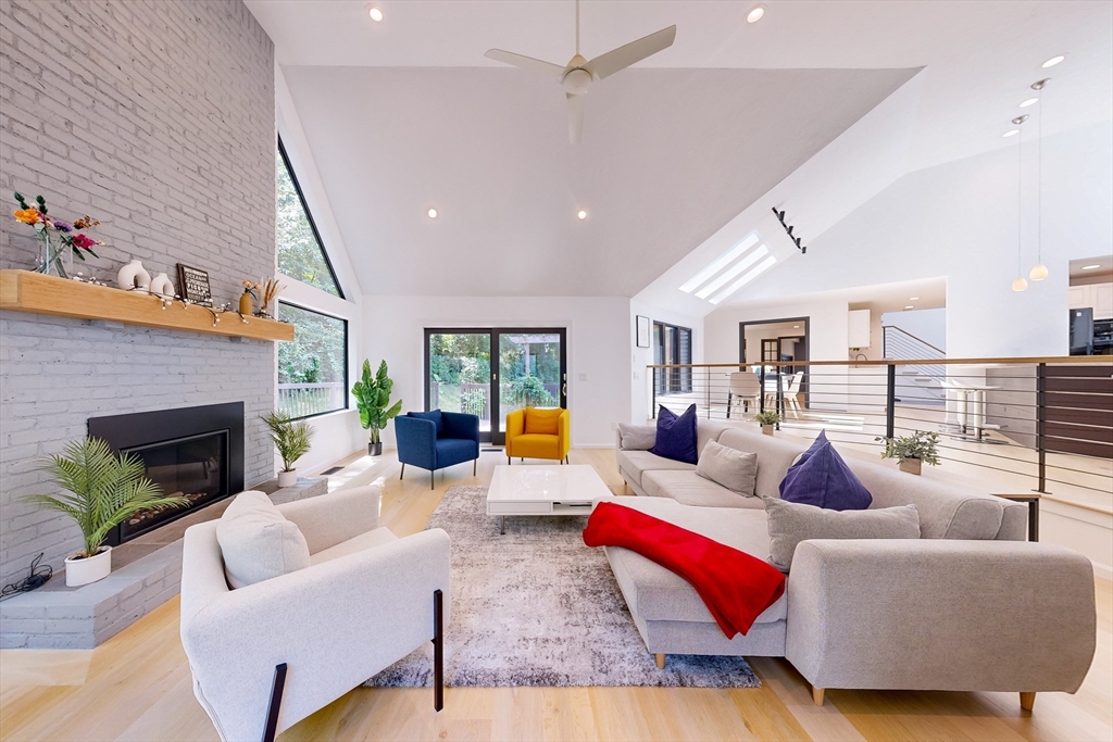 32 Garvey Rd