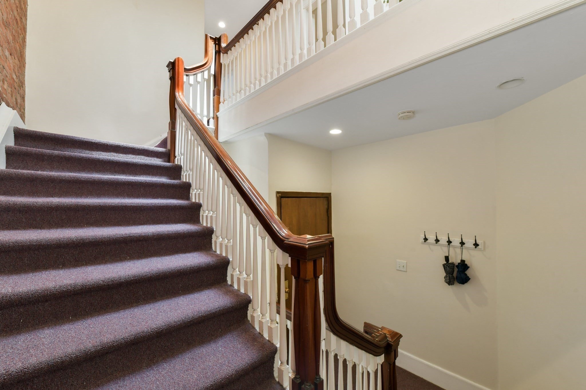 1774 Beacon Street 6, Brookline MA 02445