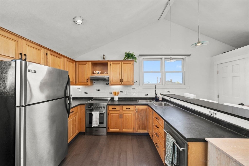 17 Millett St #3, Gloucester, MA, 17 Millett St #3, Gloucester, MA Photo #11