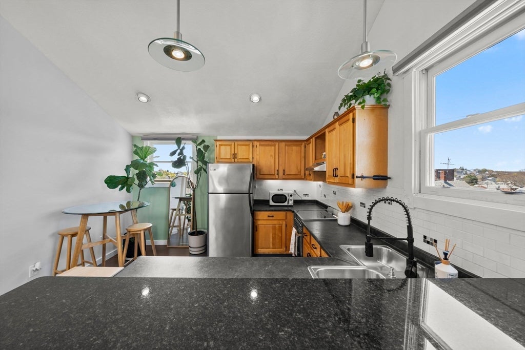 17 Millett St #3, Gloucester, MA, 17 Millett St #3, Gloucester, MA Photo #7