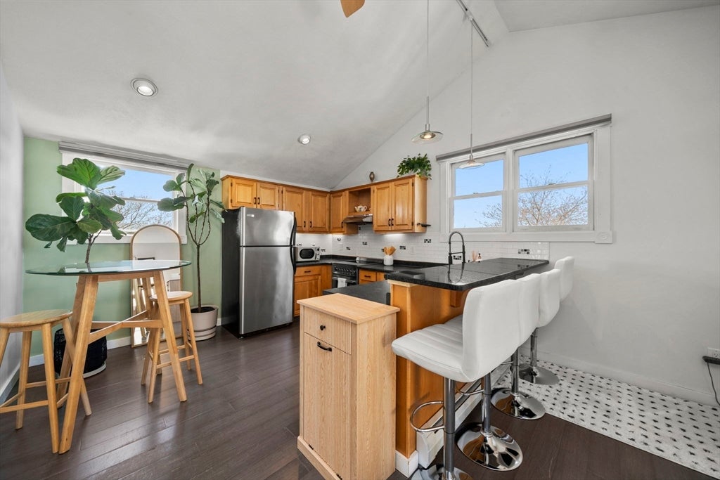 17 Millett St #3, Gloucester, MA, 17 Millett St #3, Gloucester, MA Photo #8