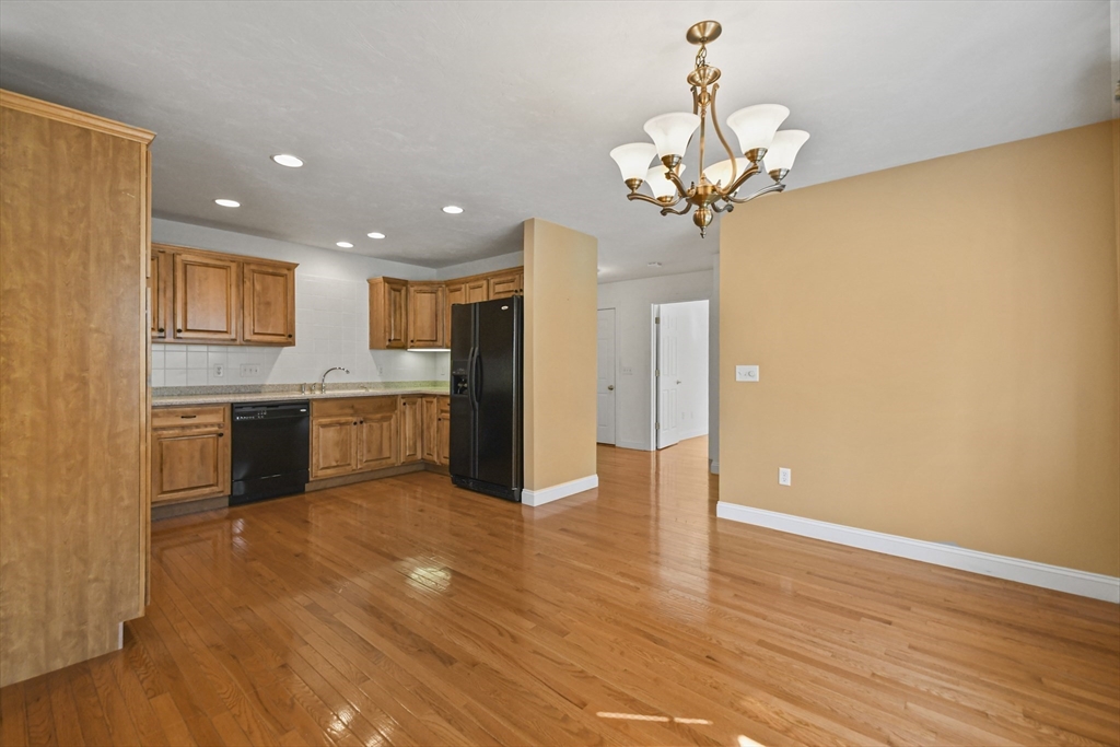 7 Angell Brook Drive 7