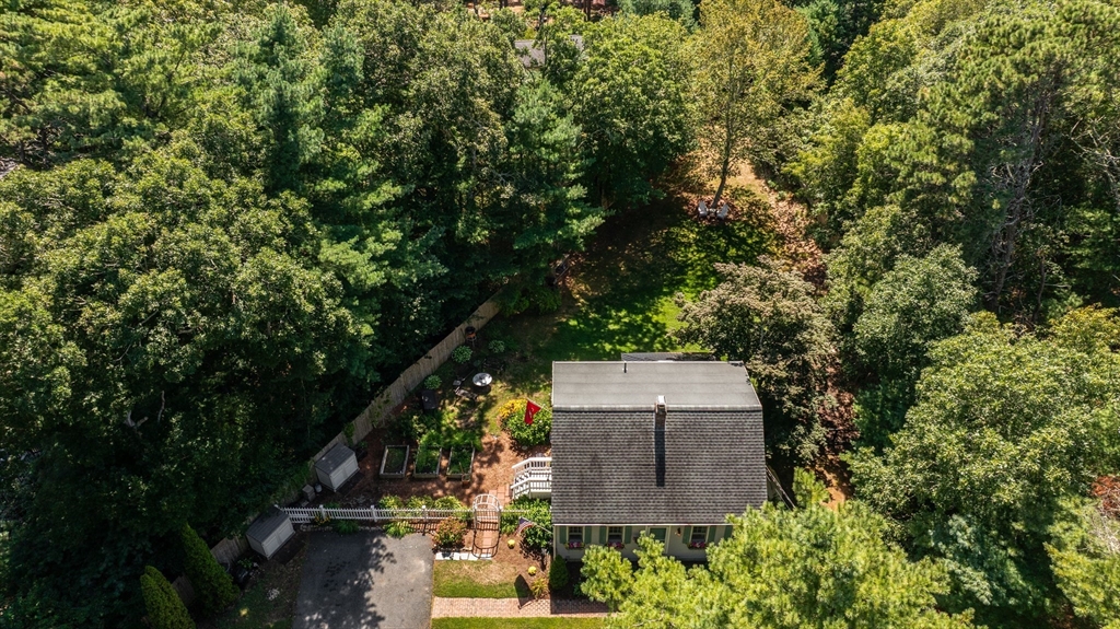 Barnstable, Massachusetts 02632, United States, 3 Bedrooms Bedrooms, ,2 BathroomsBathrooms,Residential,Pending,203992