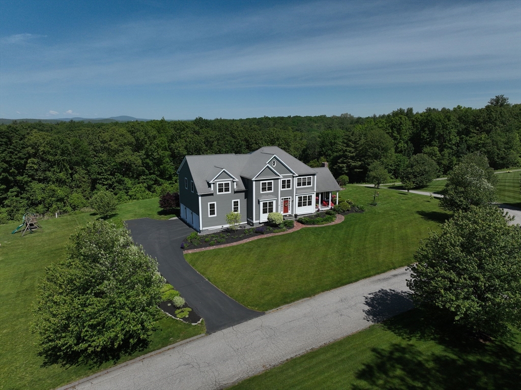 27 Autumn Ridge Road