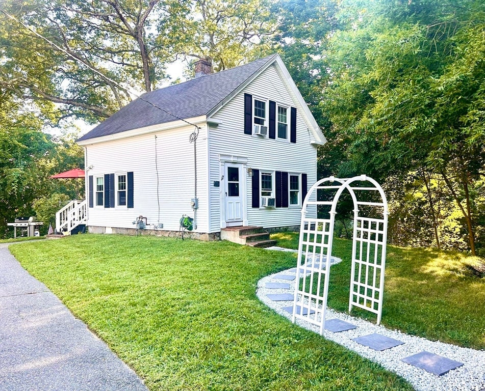 17 Cutler St