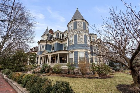 Photo of 10 Chester St #7, Cambridge, MA 02140 (MLS # 73486951)