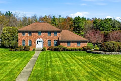 Photo of 144 South Brook Rd, East Longmeadow, MA 01028 (MLS # 73507537)