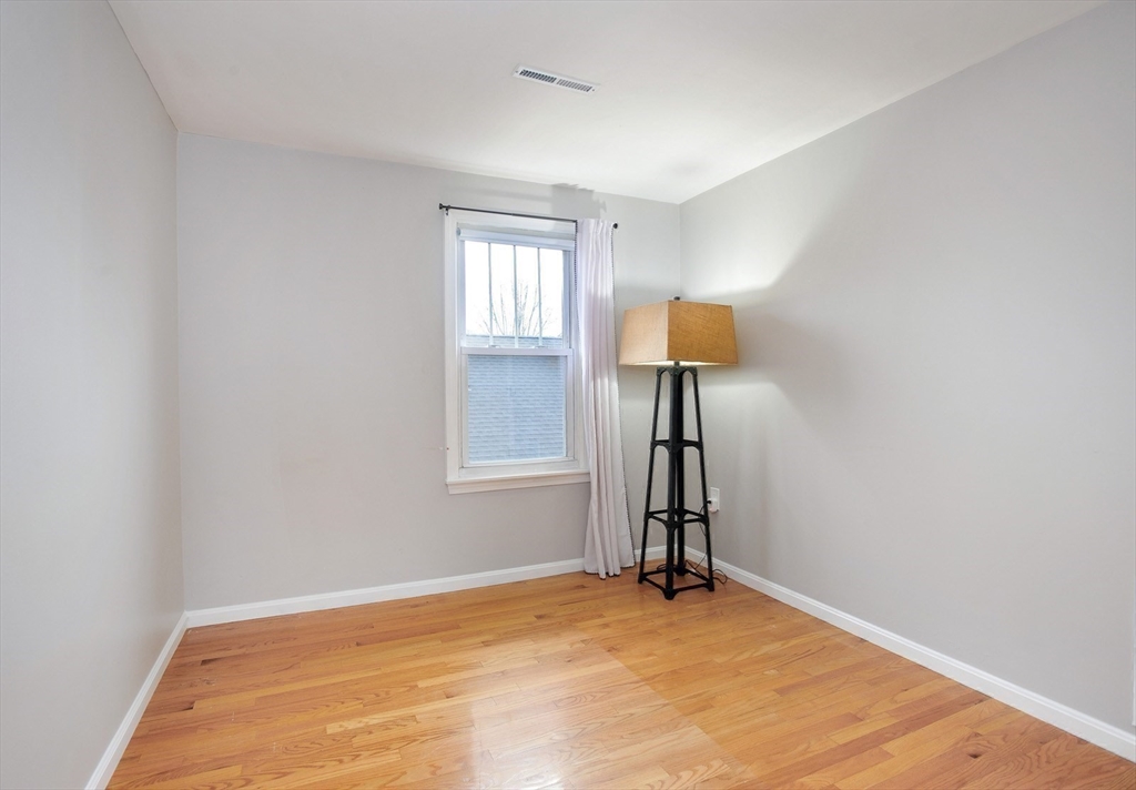 111 Darrow St, Quincy, MA, 111 Darrow St, Quincy, MA Photo #18