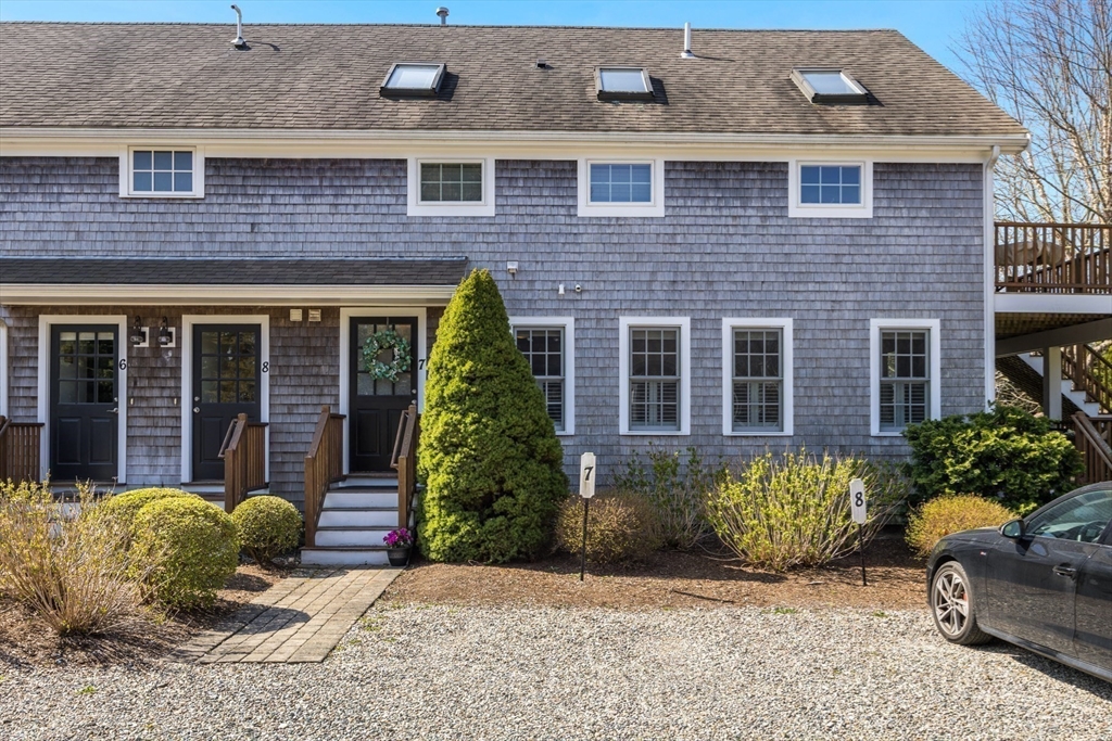 606 W Falmouth Hwy 7