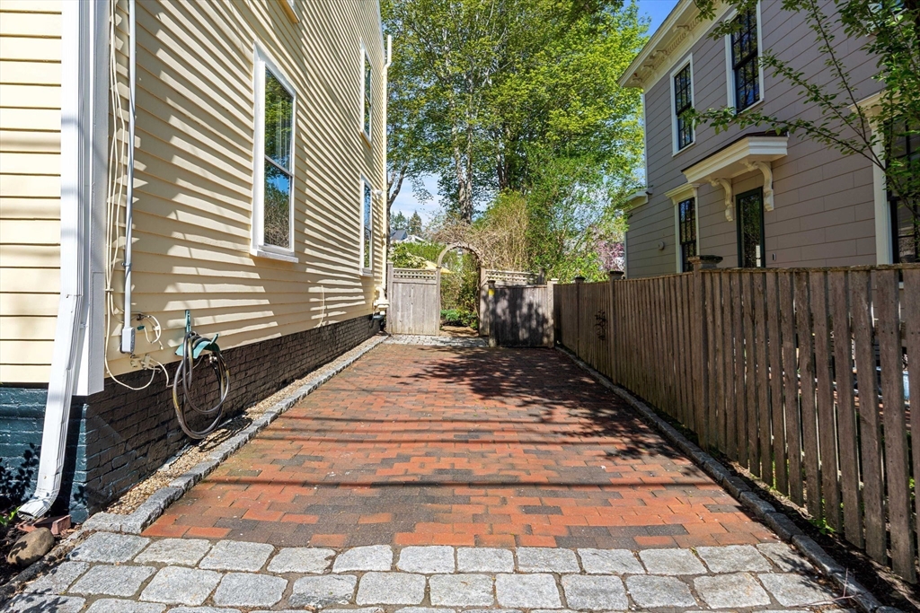 86 Federal St, Newburyport, MA Photo #37