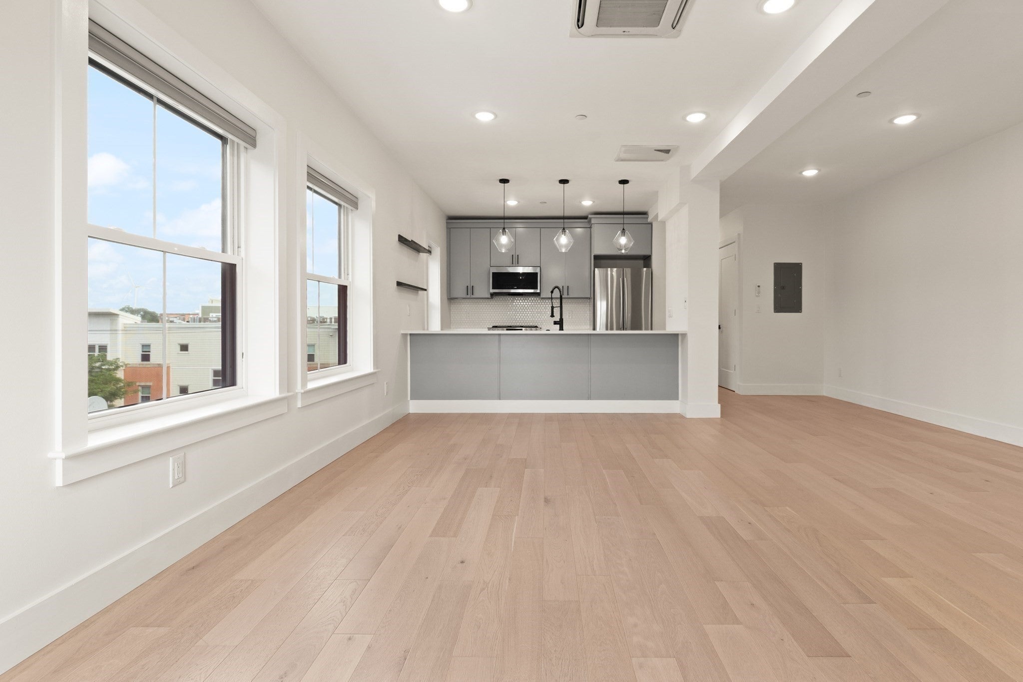 208 Spencer Ave #8, Chelsea, MA Photo #4