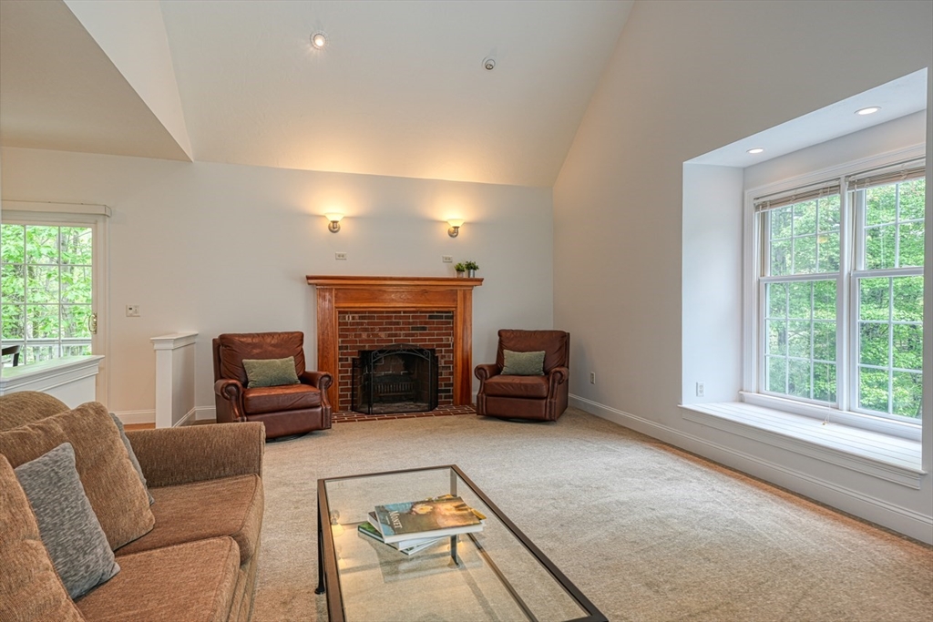 10 Bicknell Rd