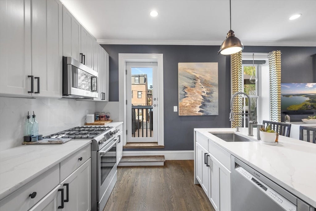578 Massachusetts Ave #3, Boston, MA Photo #12