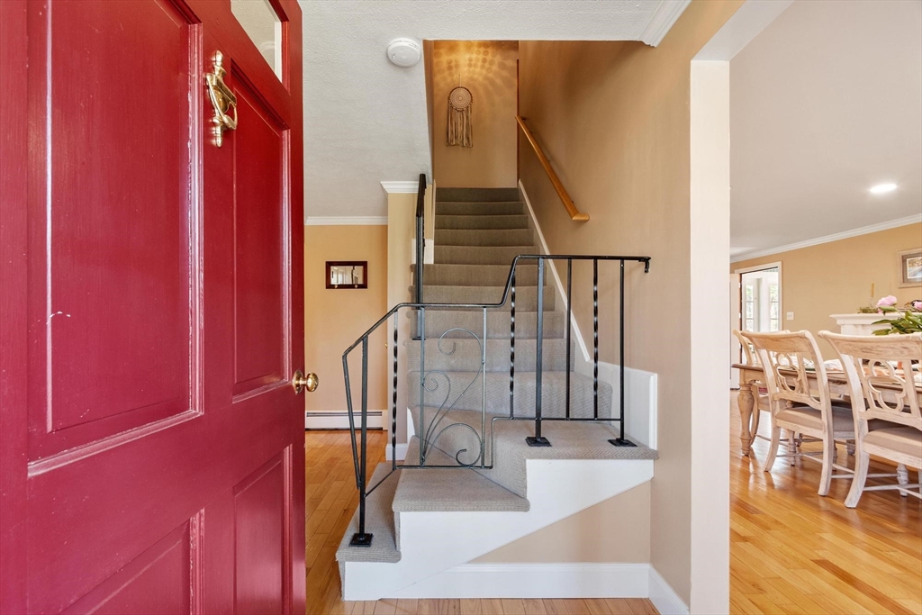 4 White Pine Drive