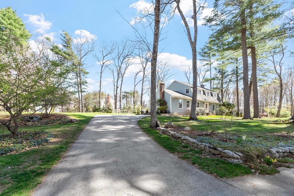 4 White Pine Drive