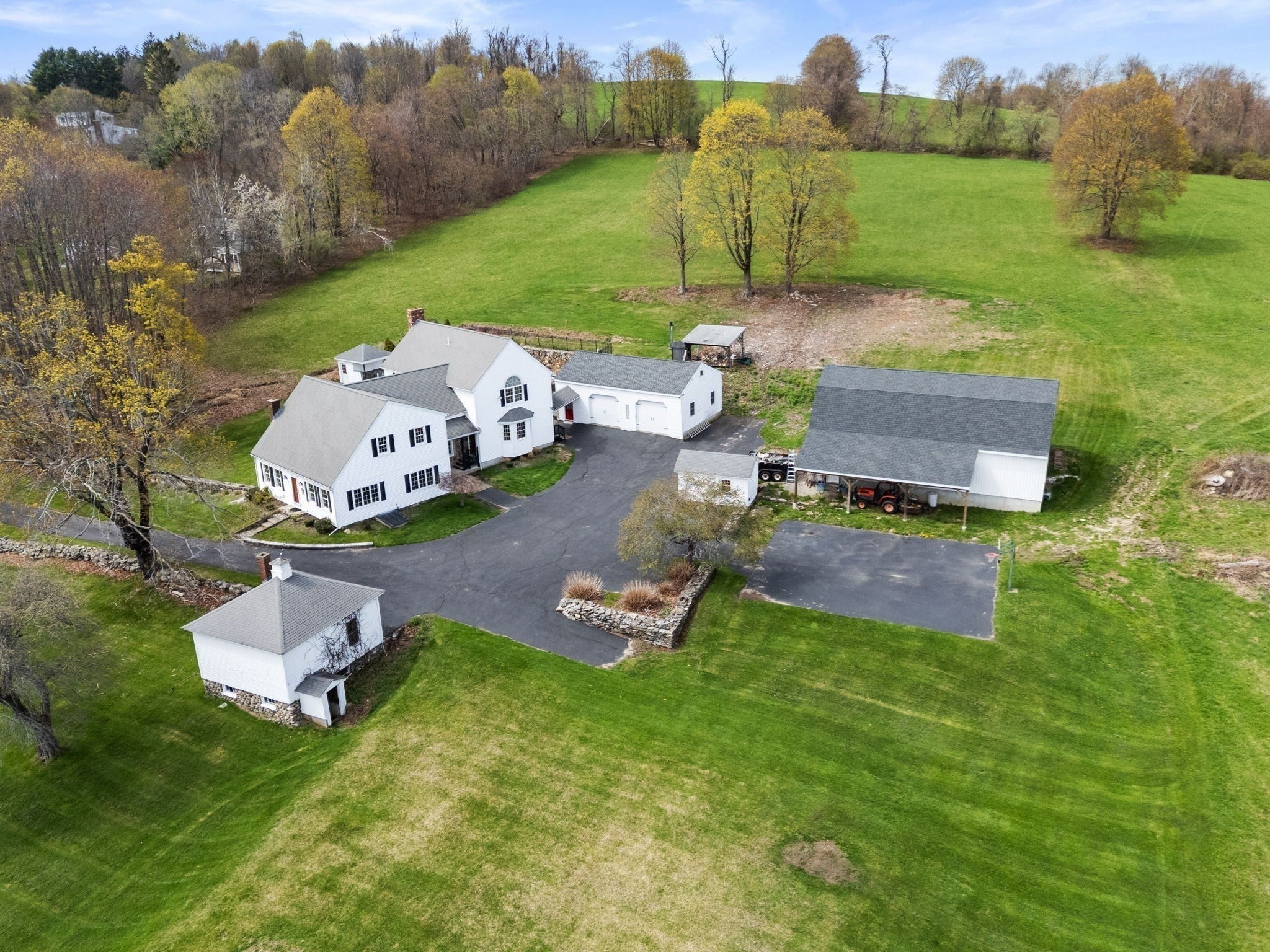 63 Uxbridge Rd