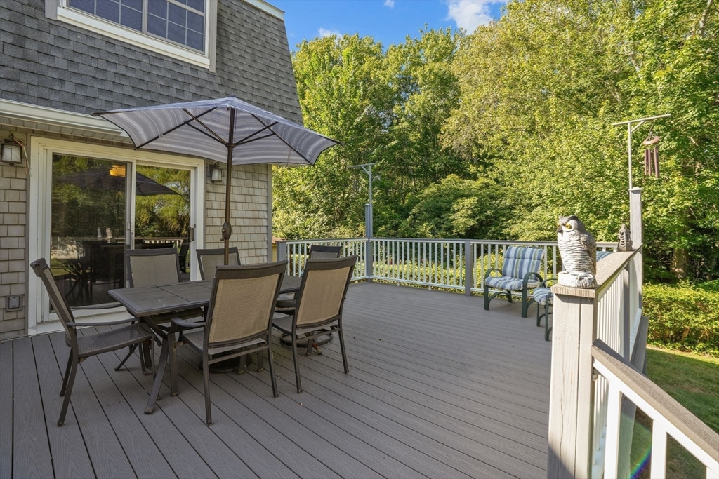 19 Keller Avenue, Swansea, MA Photo #18