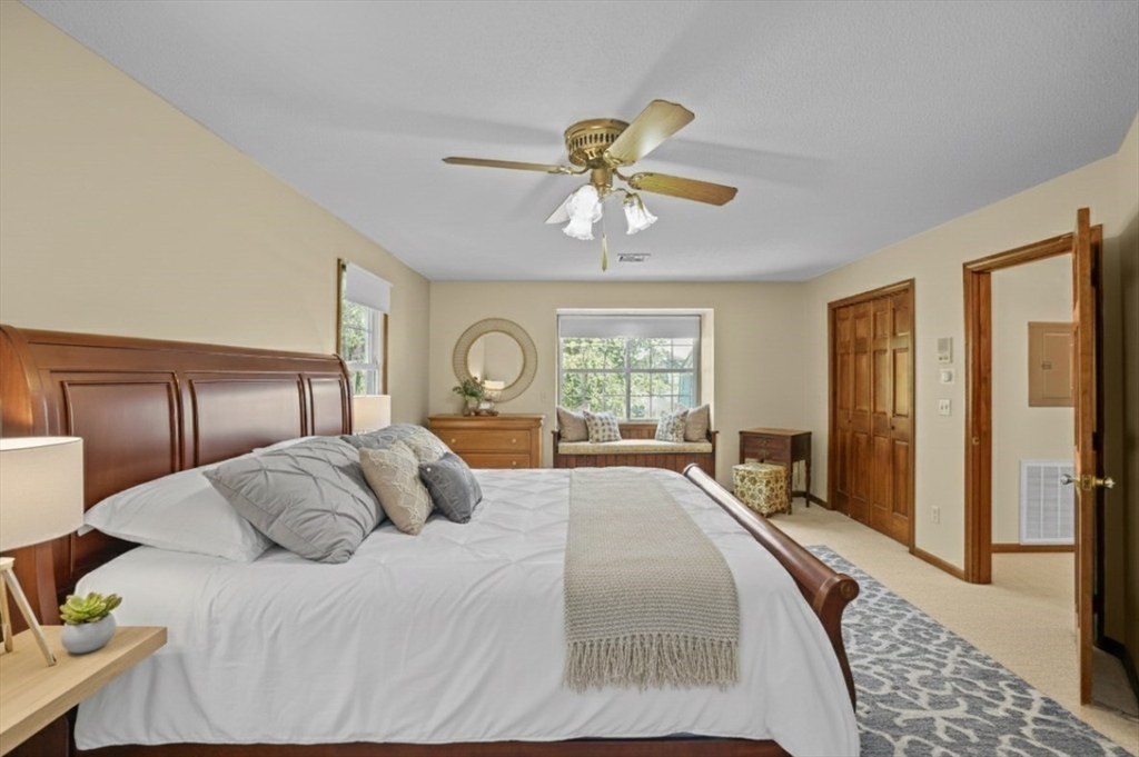 19 Keller Avenue, Swansea, MA Photo #10