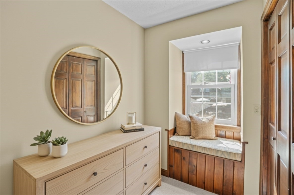 19 Keller Avenue, Swansea, MA Photo #11