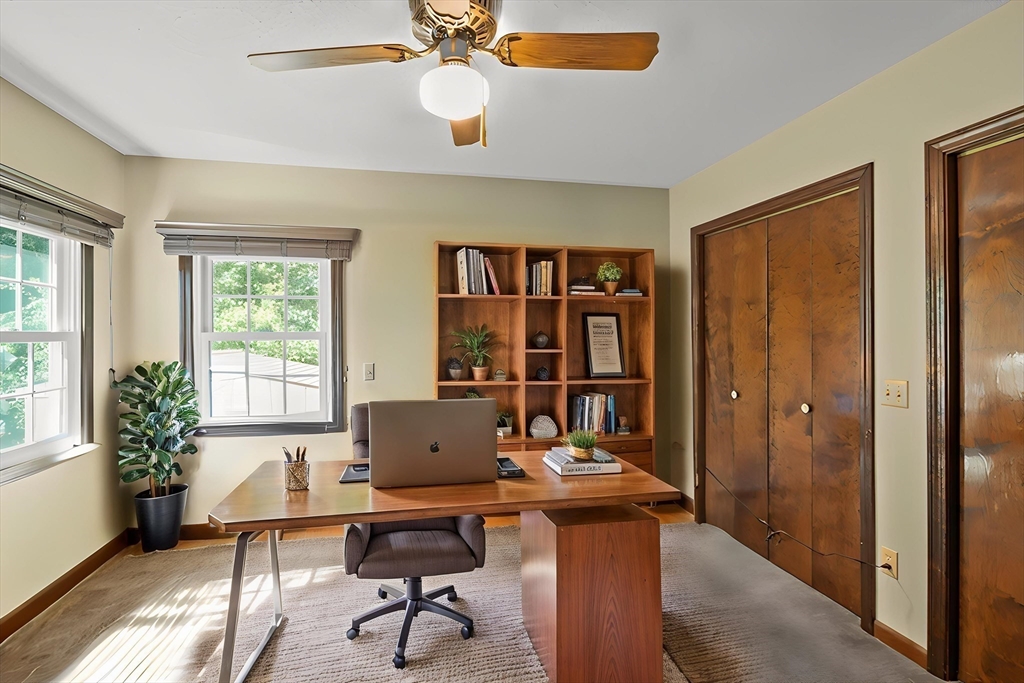 19 Keller Avenue, Swansea, MA Photo #6