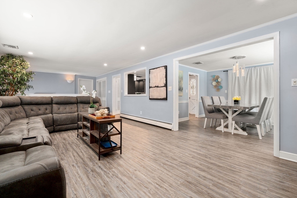 40 Bakers Hill Rd