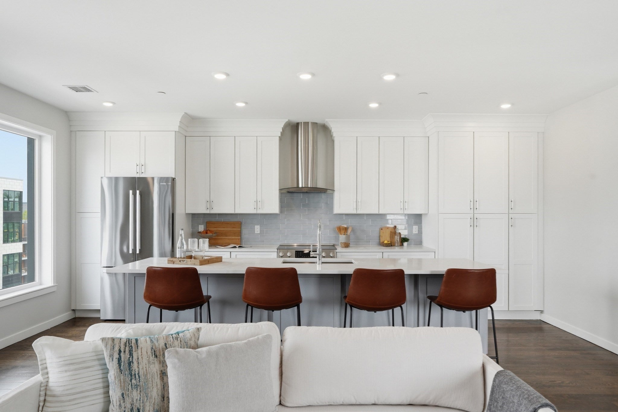 267 Old Colony Ave 501, Boston MA 02127