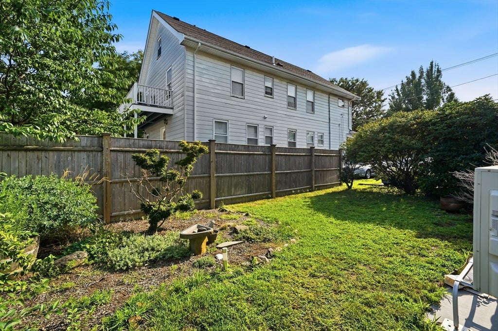 160 White St #2, Belmont, MA, 160 White St #2, Belmont, MA Photo #29