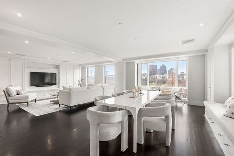 2 Commonwealth 10A Boston MA 02116