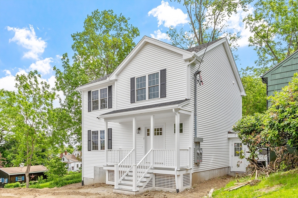 7 South Porter St 7