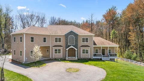 267 Gulf St Shrewsbury MA 01545