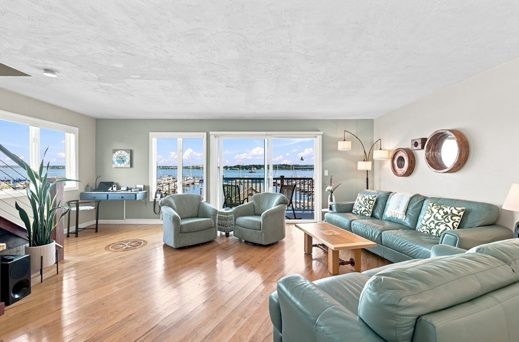 700 Shore Dr #1001, Fall River, MA Photo #2