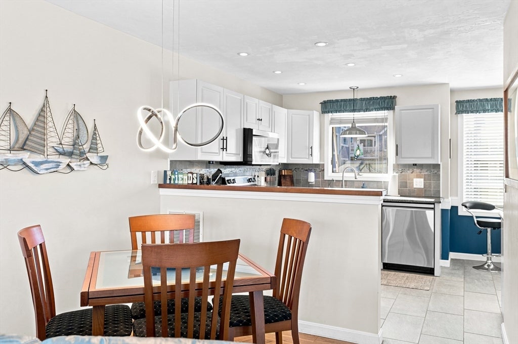 700 Shore Dr #1001, Fall River, MA Photo #16