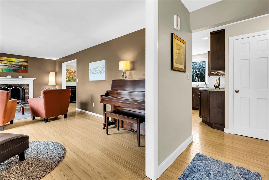 2 Juniper Cir