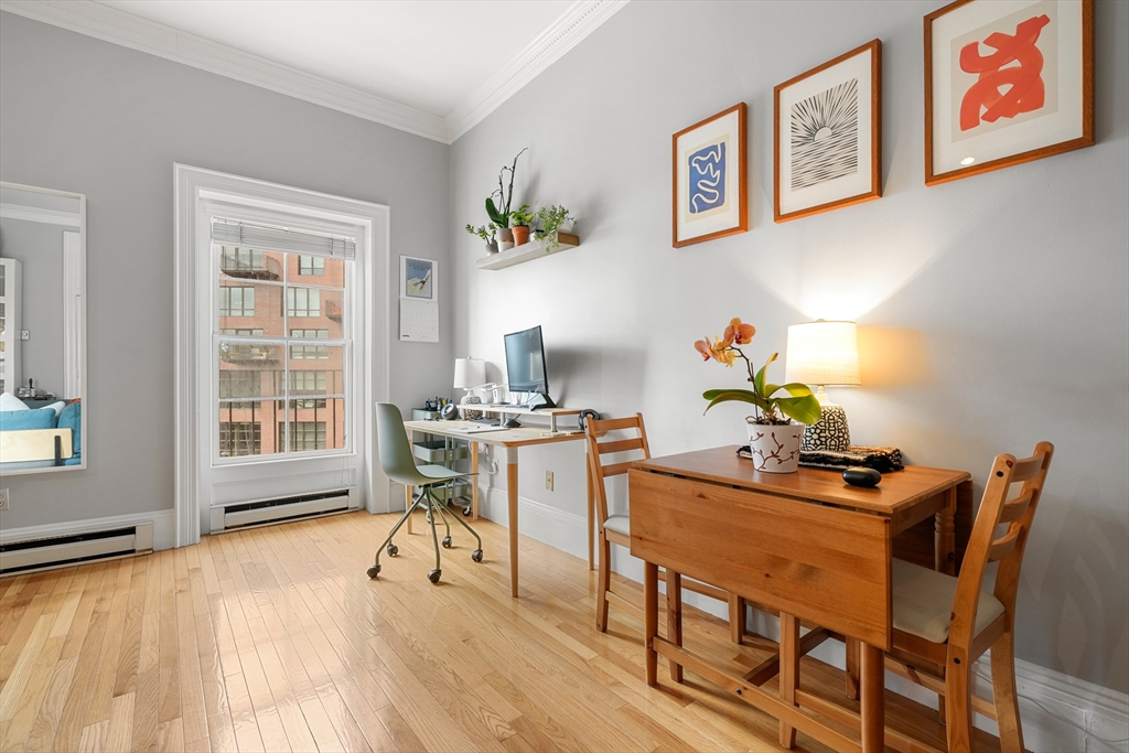 528 Tremont St 4