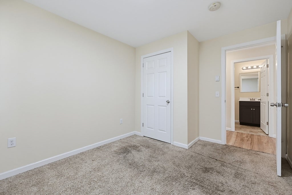 32 North St, Warren, MA, 32 North St, Warren, MA Photo #9
