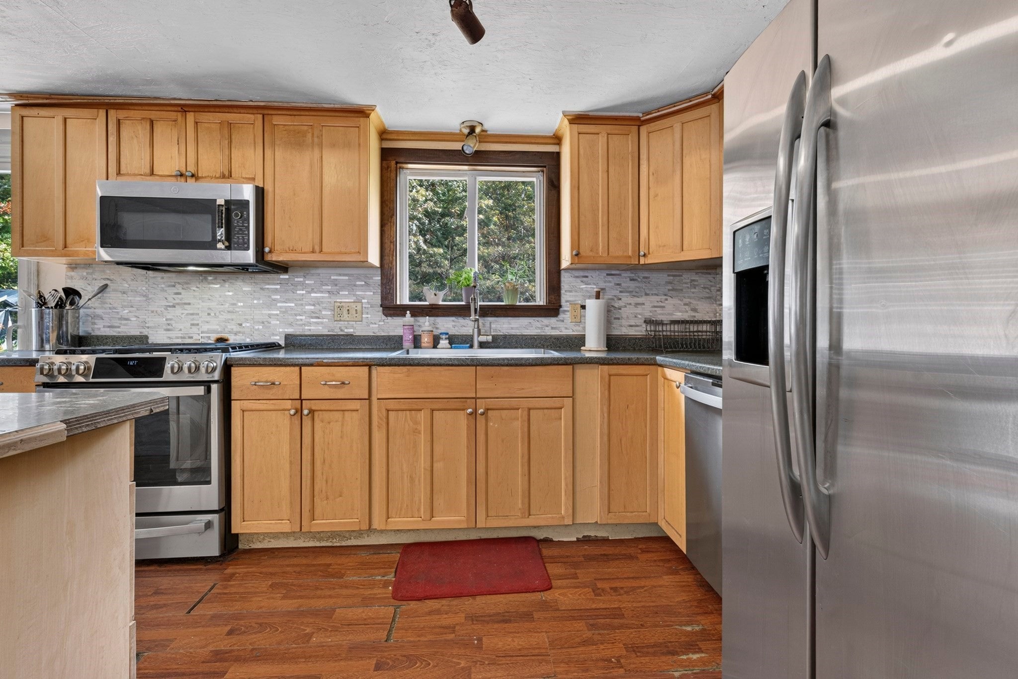 545 Cotuit Rd, Mashpee, MA, 545 Cotuit Rd, Mashpee, MA Photo #9