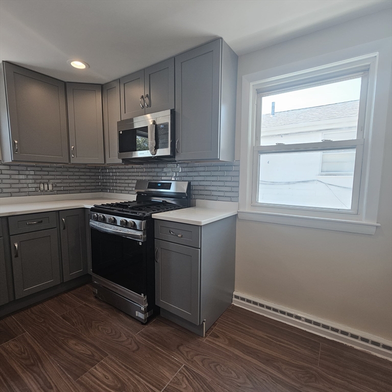 131 Itasca St 2