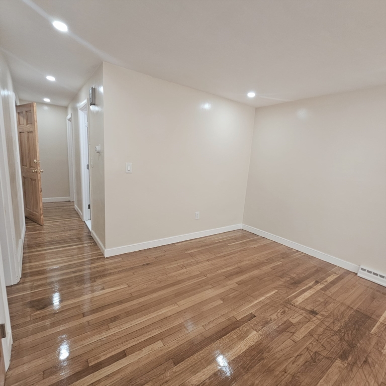 131 Itasca St 2