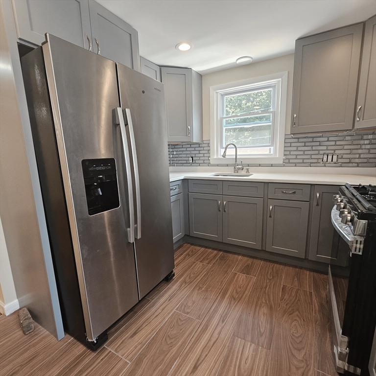 131 Itasca St 2