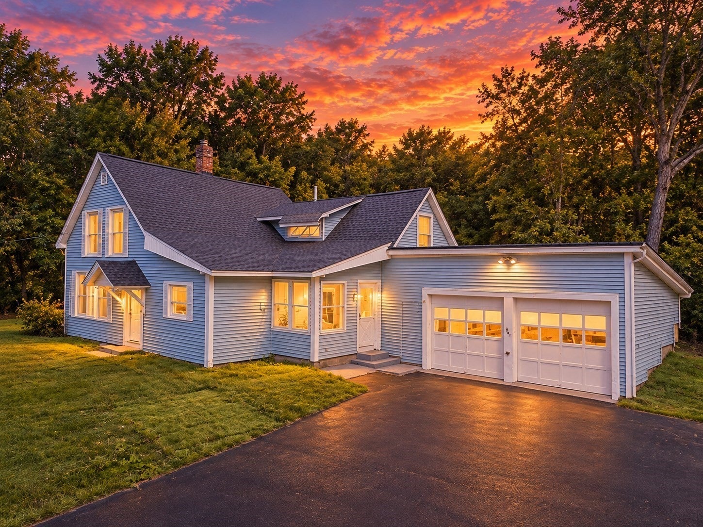 Photo of 521 Northfield Rd, Hinsdale, NH