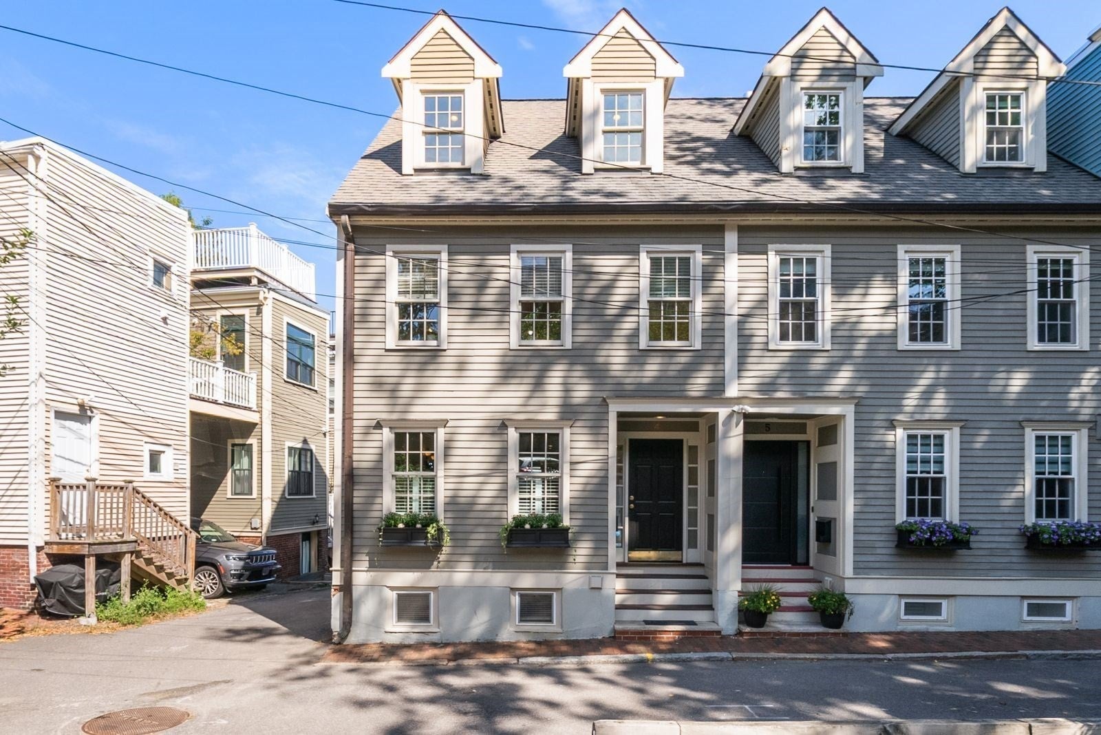 4 Concord Avenue, Boston, MA Photo #27