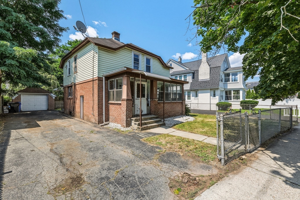 1200 Saint James Ave, Springfield, MA Photo #24