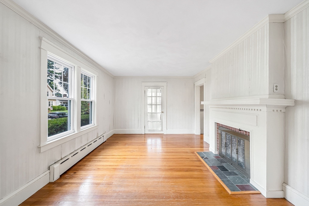 31 Homecrest St